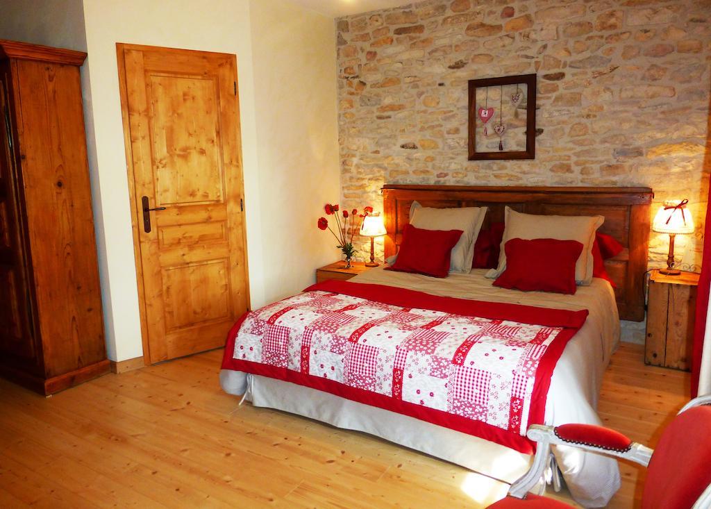 Chambres D'Hotes Bered Vuillemin Baume-les-Dames Ruang foto