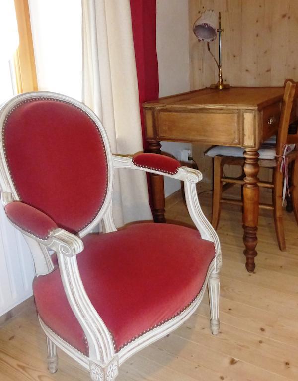 Chambres D'Hotes Bered Vuillemin Baume-les-Dames Ruang foto